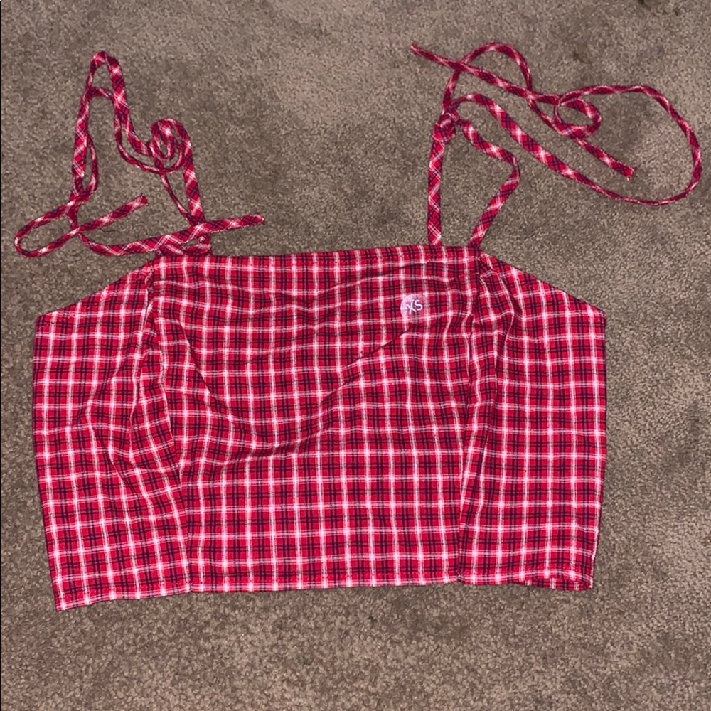 Red plaid crop top